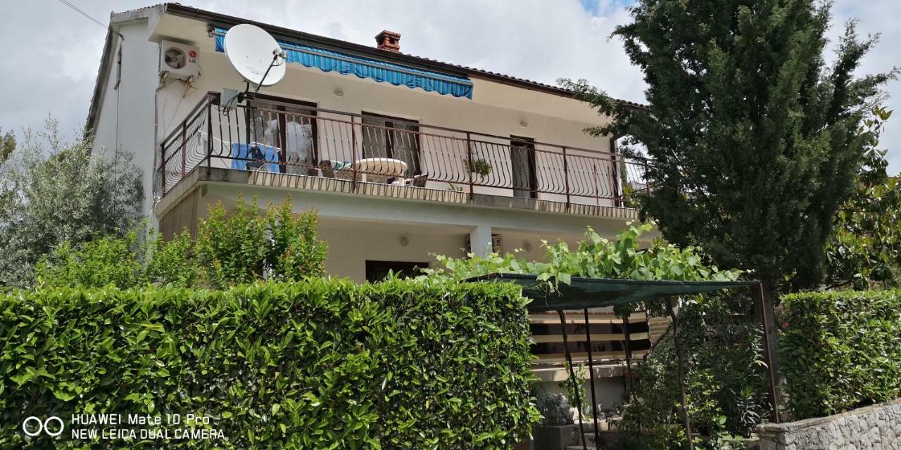 Apartmans Luce E Stella Malinska Exterior photo