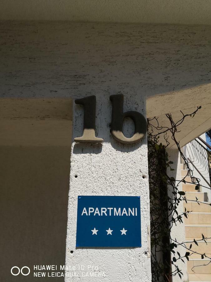 Apartmans Luce E Stella Malinska Exterior photo